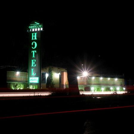 Hotel Meridiano Napels Buitenkant foto